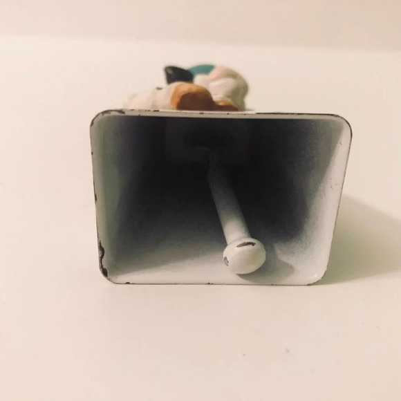 Vintage Russ Cow Figurine On A Bell 4 Inch Tall Figure Flaw - Picture 10 of 15